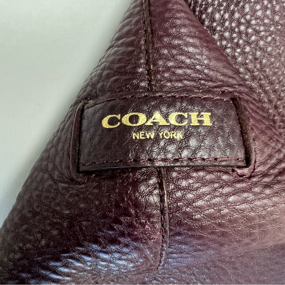 Coach Legacy Drawstring Shoulder Bag Razor Purple - Picture 13 of 15
